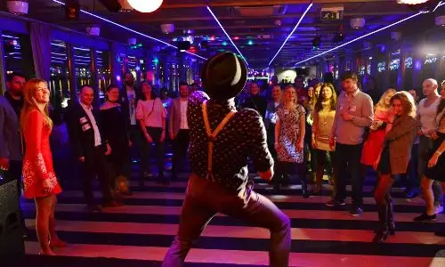 Módna prehliadka na singles párty LáskaTu